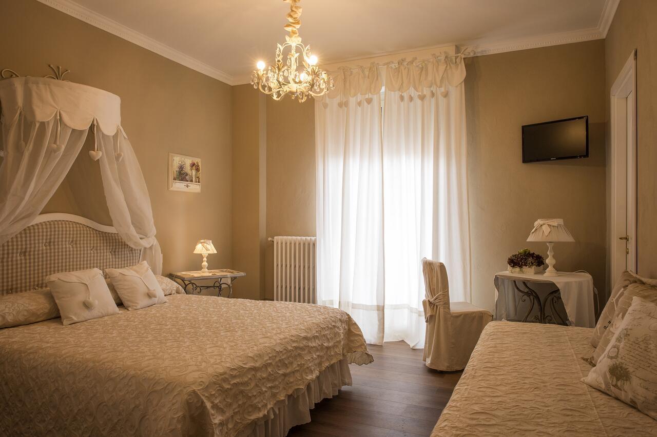 B&B Il Biancospino Абадиа Сан Салваторе Екстериор снимка
